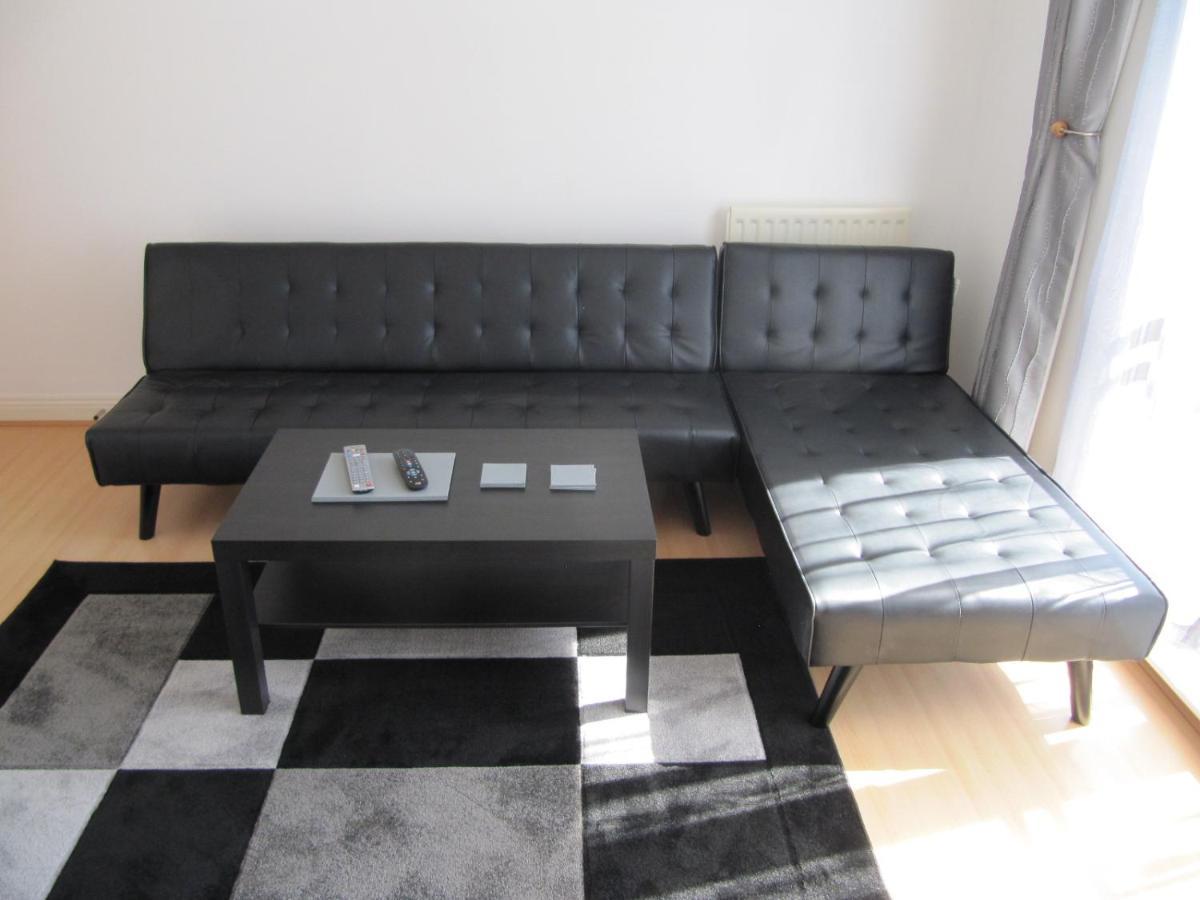 Cozy Off Road 2 Bedroom Cottage Apartment With Free Wi-Fi And Private Parking Глазго Экстерьер фото